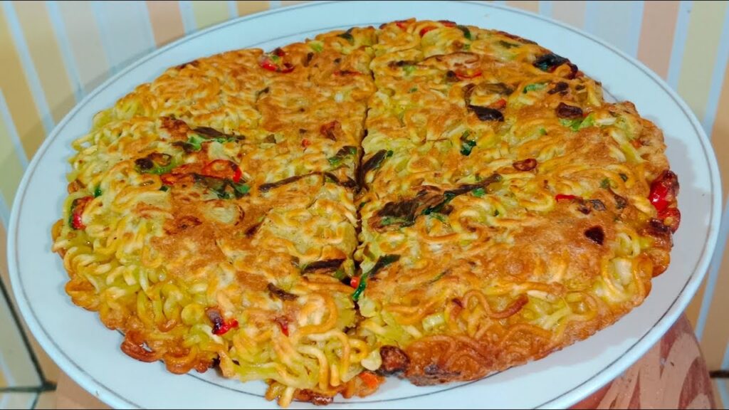 omelet mie instan lezat