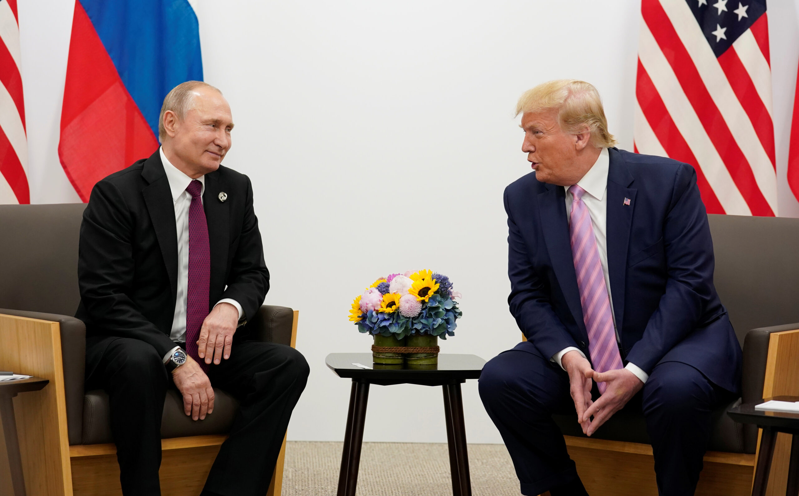 Donald Trump dan Vladimir Putin temp