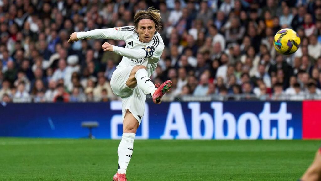 luka modric qatar tawarkan jalan baru